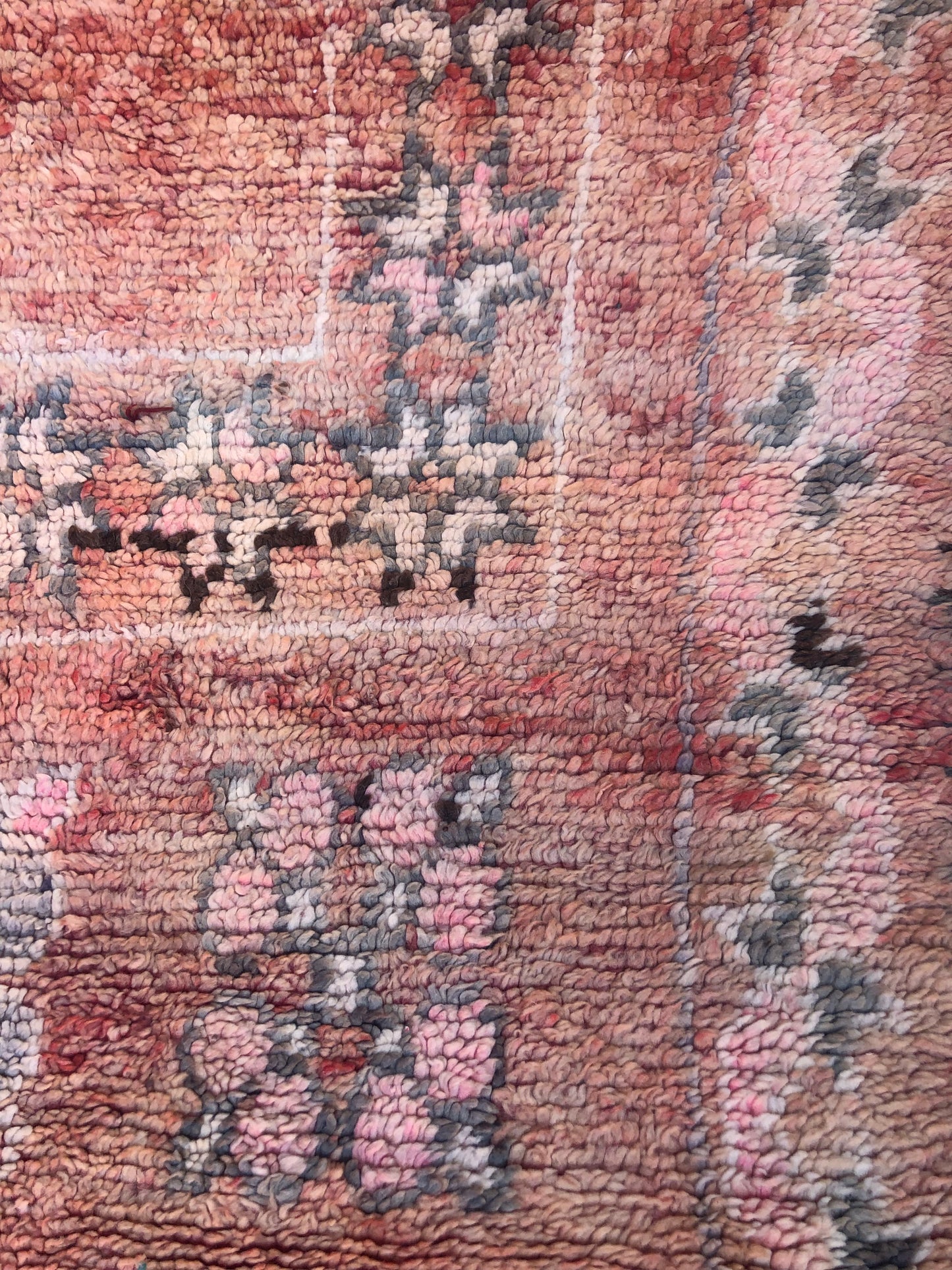 Farah Boujaad Vintage Moroccan Rug